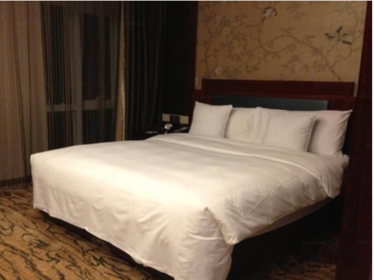 Gloria Grand Hotel Wuxi Vuhszi Kültér fotó