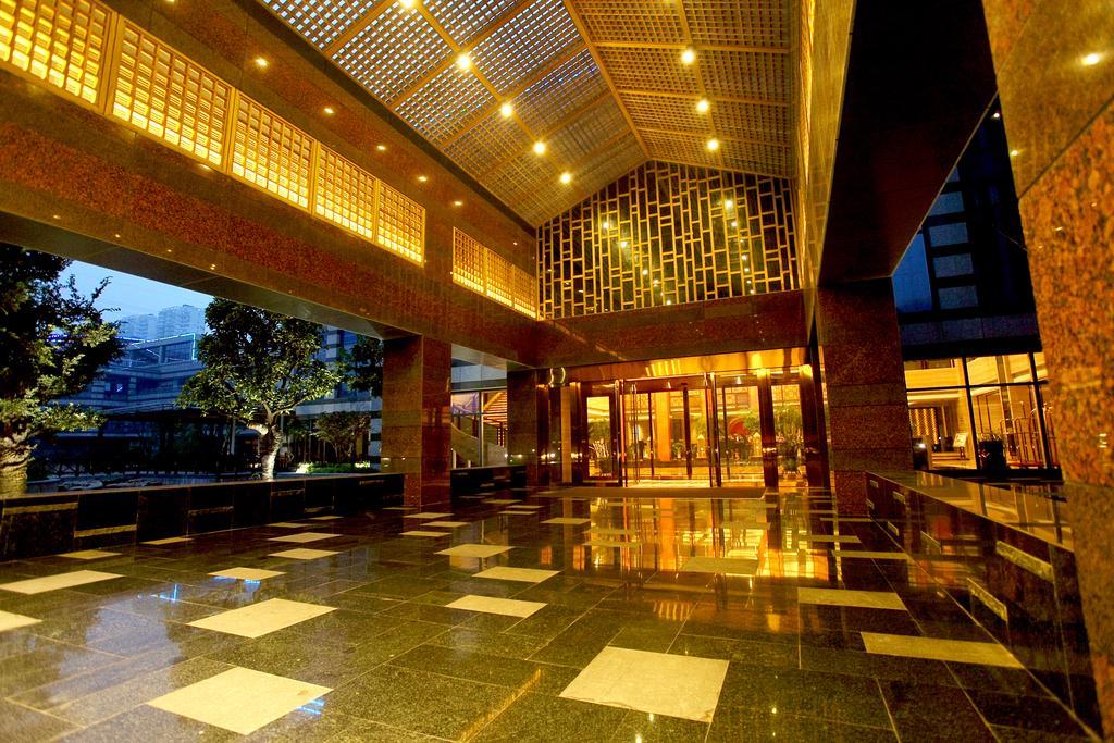 Gloria Grand Hotel Wuxi Vuhszi Kültér fotó